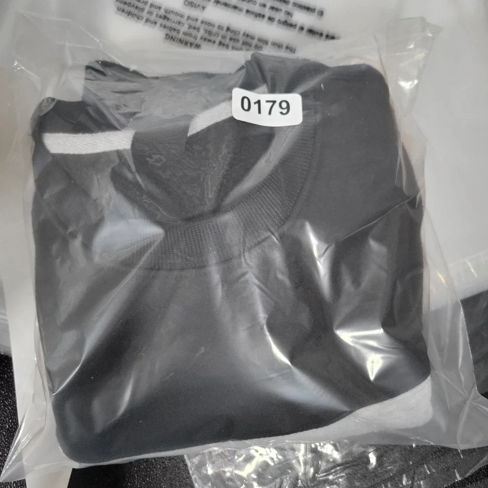 NFL Team Apparel Kansas City Chiefs Men Size S Black Grey Colorblock Sweatshirt